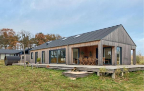 Nice Home In Samsø With Kitchen, Ballen